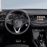 Auch beim Opel Grandland X Ultimate wird das IntelliLink-System beim Infotainment eingesetzt