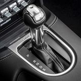 Die Wandlerautomatik im Ford Mustang 5.0 V8 GT Cabriolet bringt es auf zehn Gänge