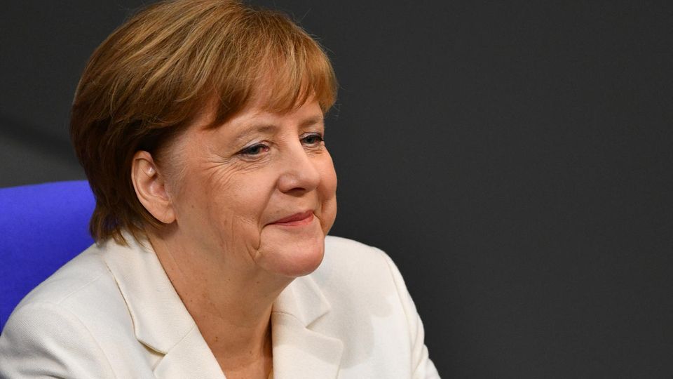 Abstimmung auf Twitter: AfD stellt die Islam-Frage – und kann mit den Antworten nicht umgehen Abstimmung auf Twitter: AfD stellt die Islam-Frage – und kann mit den Antworten nicht umgehen