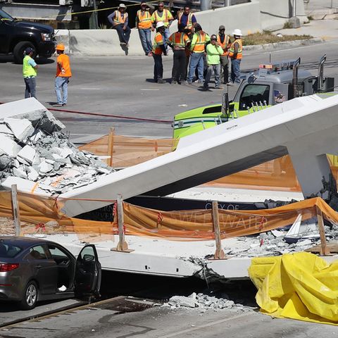 Eingestürzte Brücke in Miami