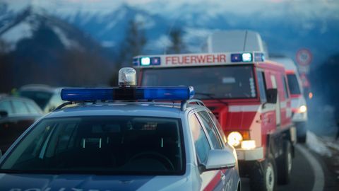 Feuerwehr un Polizei in Österreich