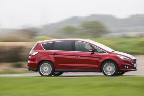 Der Ford S-Max ist 4,80 Meter lang