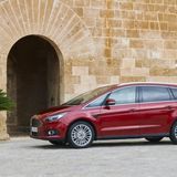 Im Ford S-Max haben bis zu sieben Personen Platz