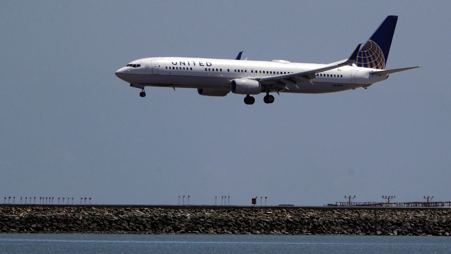 Flugzeug der Fluglinie United Airlines