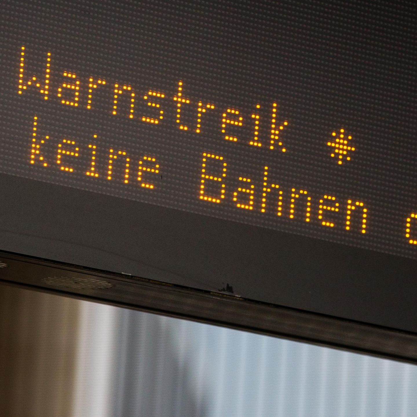 Kvb Streik Kein Nahverkehr In Koln Und Bonn Am Mittwoch Stern De