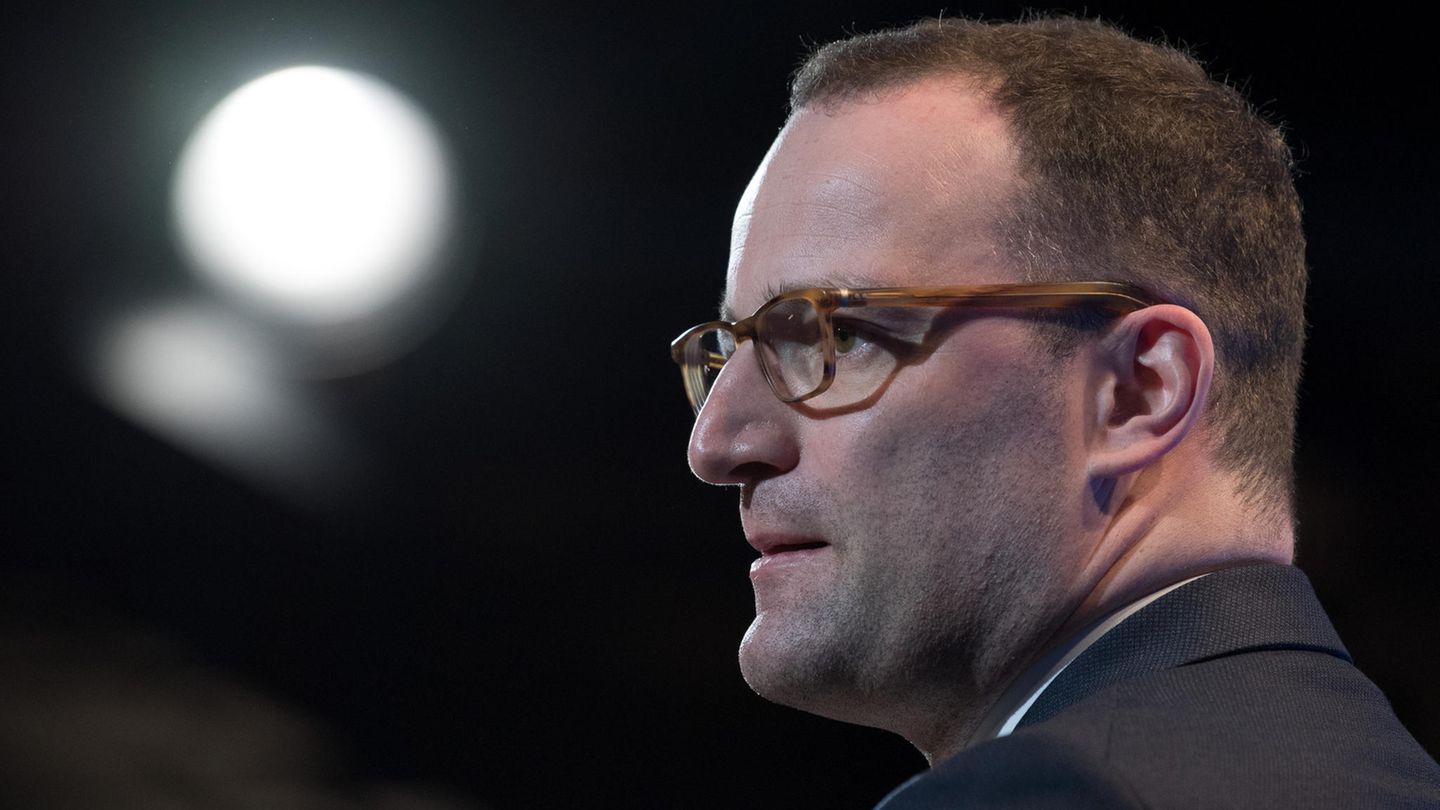 Jens Spahn hat die Gegner des Werbeverbots für Abtreibungen scharf angegriffen