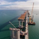 Die "Krim-Brücke" wird in Russland auch "Putin-Brücke" genannt.