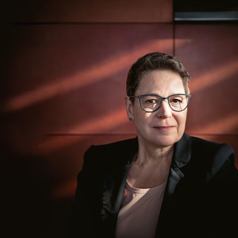 Topmanagerin Simone Menne: "Wer sich nur anpasst, steigt nicht auf"