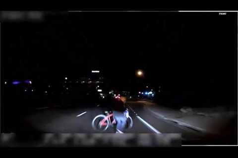 Das von der Polizei Tempe veröffentlichte Bild zeigt den Moment kurz vor dem Zusammenstoß
