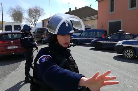 Geiselnahme in Südfrankreich: Die Polizei hat den Tatort weiträumig abgeriegelt.