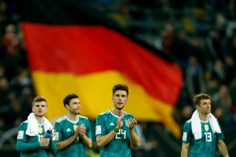 Timo Werner, Jonas Hector, Leon Goretzka und Thomas Müller (v. l. n. r.) nach dem Spiel gegen Spanien in Düsseldorf
