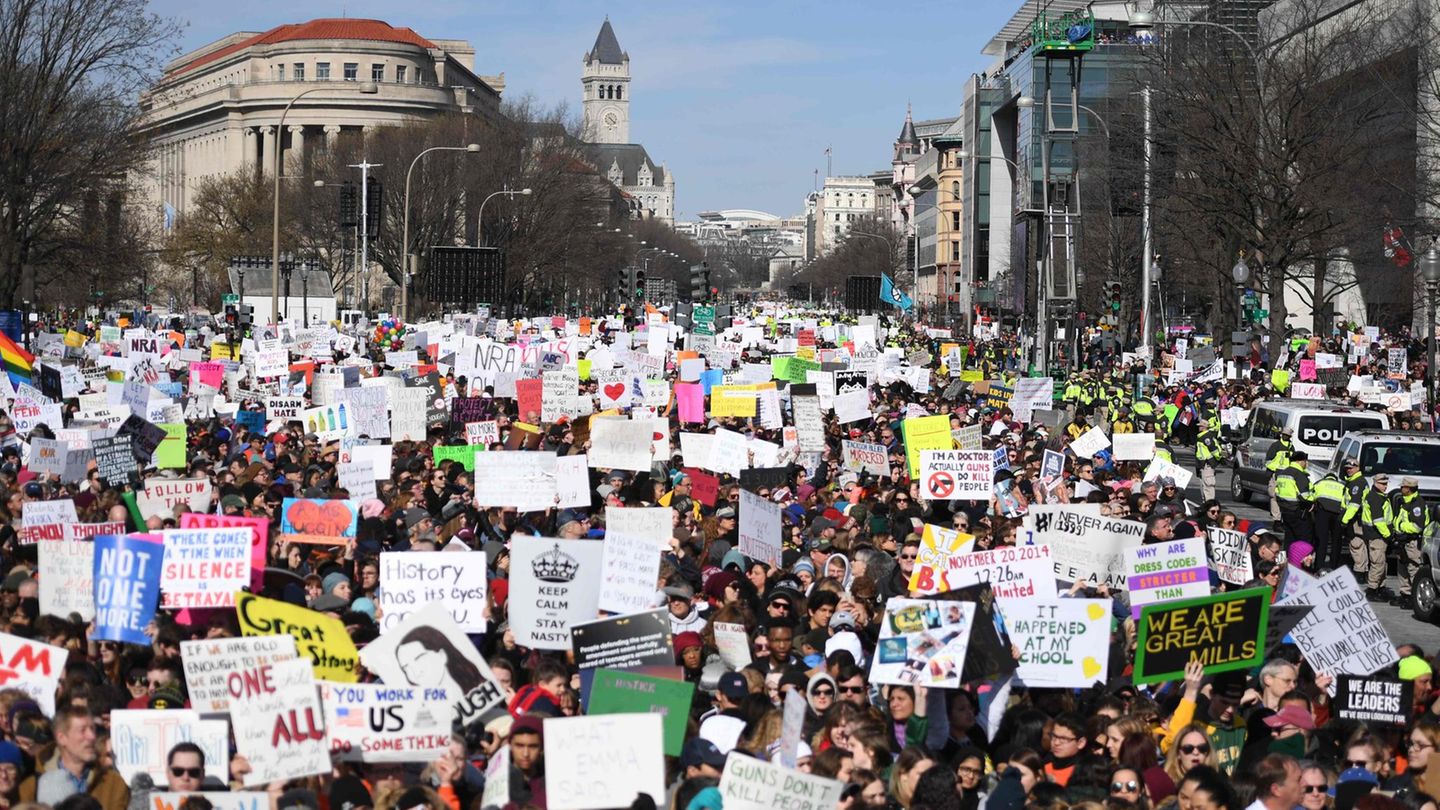 Teilnehmer einer Demonstration gegen Waffengewalt in Washington