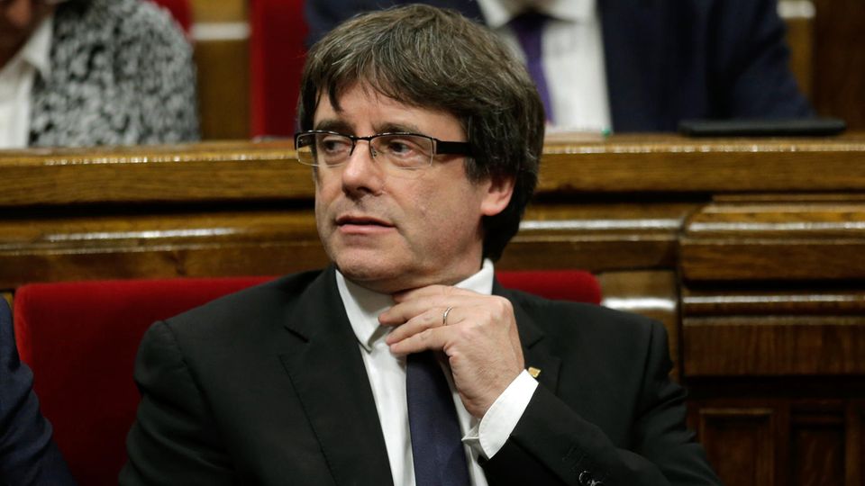 Carles Puigdemont Katalanien Carles Puigdemont Katalanien