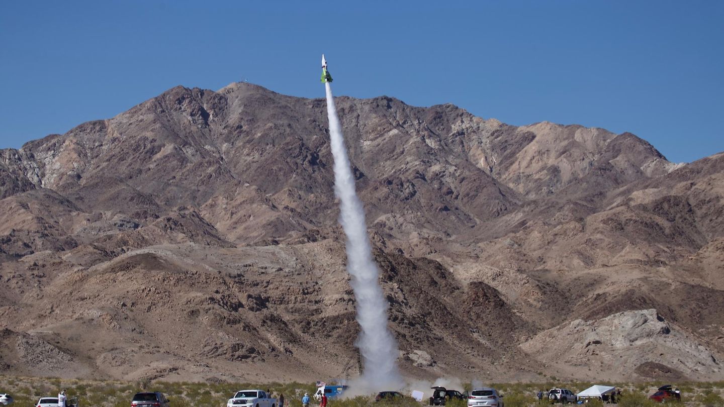 Mad Mike Rocket