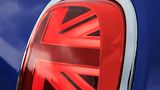 Und auch die Rückleuchten machen beim Mini Cooper jetzt auf very british