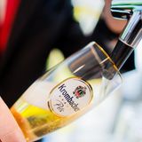 Platz 5: Krombacher Gruppe  Absatz in Deutschland: 5,8 Millionen Euro  Krombach ist ein Stadtteil im nordrhein-westfälischen Kreuztal. Zur Unternehmensgruppe gehören noch Eichener, Rhenania Alt und Rolinck.