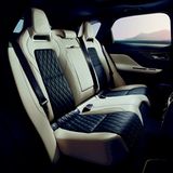 Jaguar F-Pace SVR
