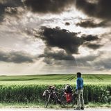 "Nach einer Woche mit Wolken und Regen ist es Balsam für die Seele wieder die Sonne zu sehen." Auf der anderen Seite war das Wetter gar nicht so schlimm, wie ich dachte. Ich bin davon ausgegangen, dass es nur regnen wird und andauernd kalt ist. Am Ende hatte ich nur sieben Tage auf der Reise, an denen es von morgens bis abends ohne Pause durchgeregnet hat", so Semsch weiter.