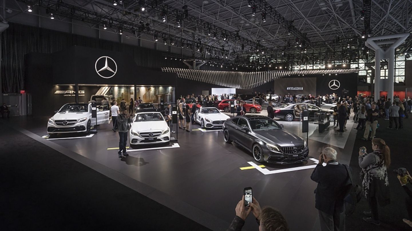 Mercedes auf der NYIAS