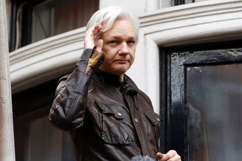 Julian Assange in der ecuadorianischen Botschaft in London