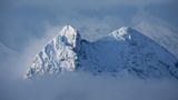 Im Winterschlaf: Nach Neuschnee wagen Bergsteiger den Aufstieg zur Tegernseer Hütte nur selten.
