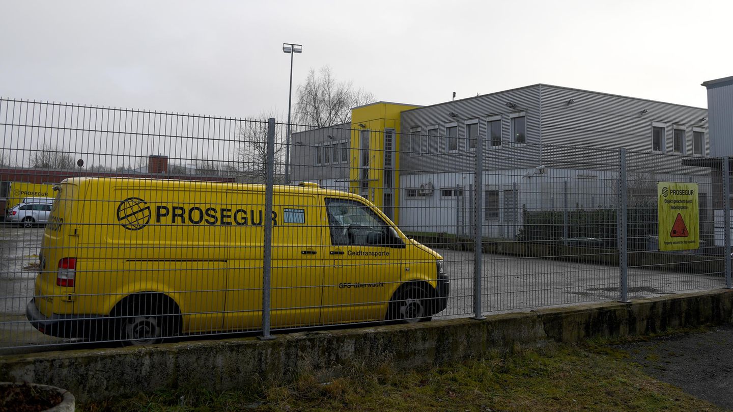 Geldtransporter der Firma Prosegur