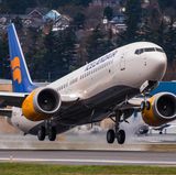 Zu einen der ersten Kunden der neuen Boeing 737 MAX 8 in Europa gehört neben Norwegian auch Icelandair. Ihre Maschine, die auf Strecken zwischen Reykjavik und deutschen Flughäfen zum Einsatz kommt, trägt den Namen "Jökulsárlón" (Gletscherflusslagune) - nach der berühmten Gletscherlagune mit schwimmenden Eisbergen im Süden der Insel.