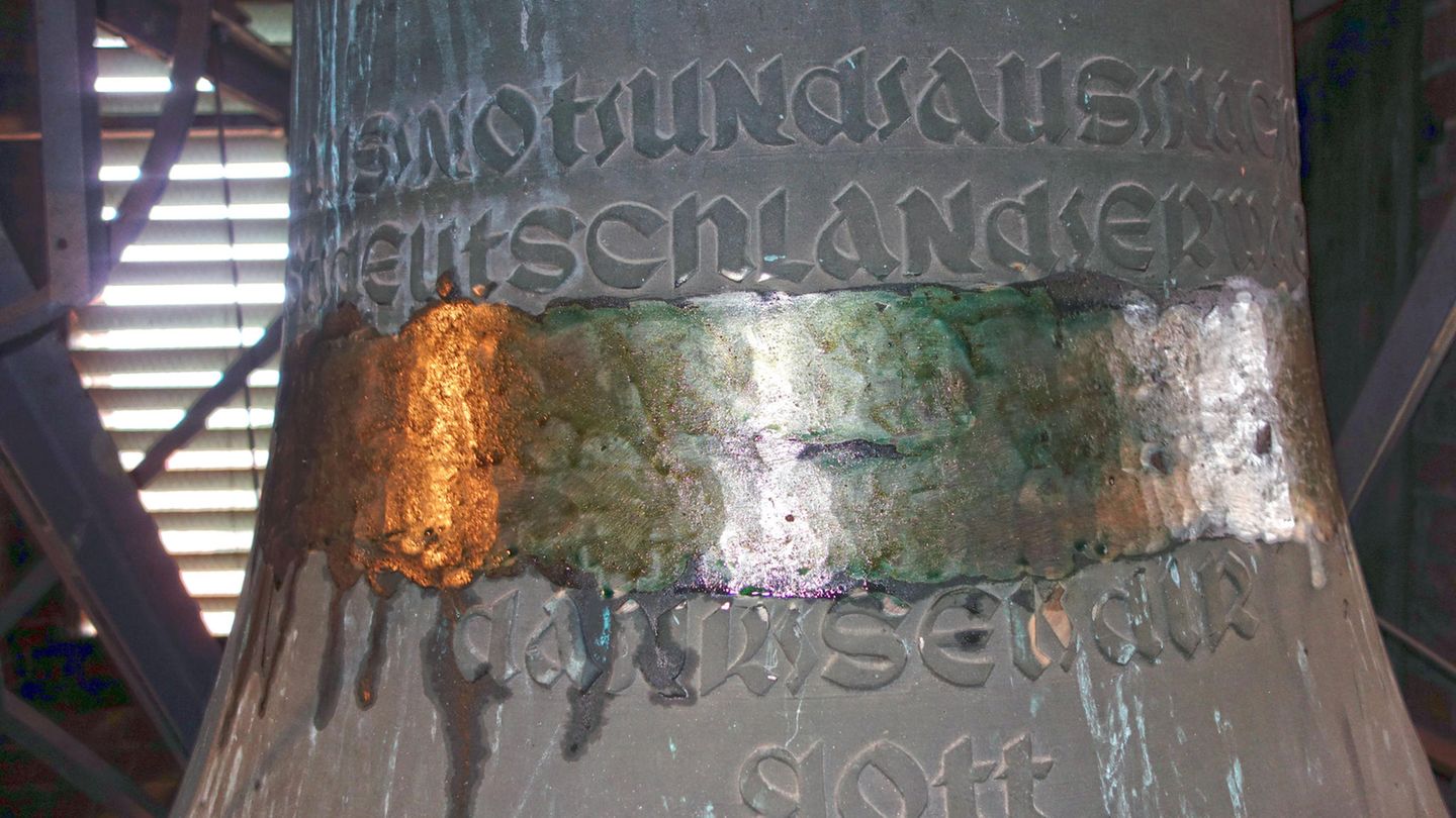 hitler glocke - schweringen