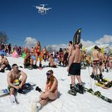 Picknick im Schnee – das sieht vermutlich gemütlicher aus als es ist