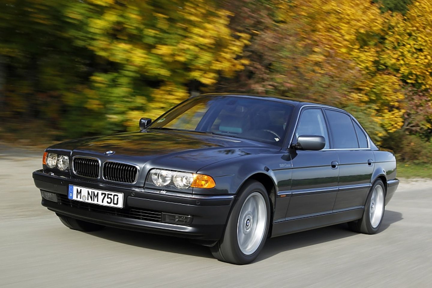 BMW 7er E38