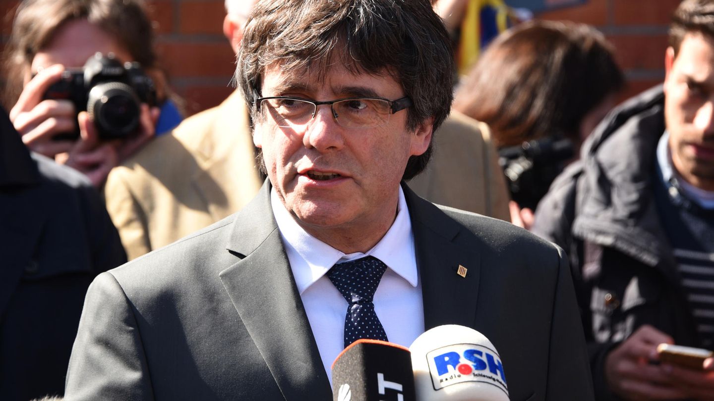 Carles Puigdemont wurde am Freitag aus der JVA in Neumünster entlassen