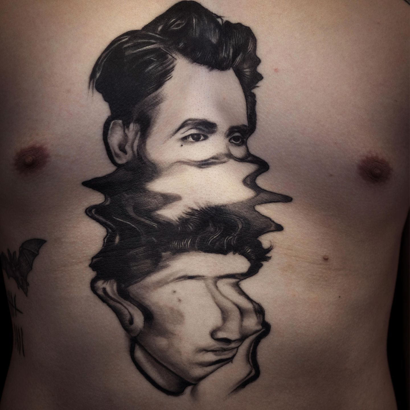 Wer auf der Suche nach außergewöhnlichen Porträts ist, wird bei dem Tätowierer aus Mailand fündig.