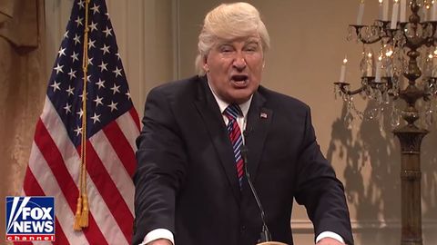 Alec Baldwin als Donald Trump