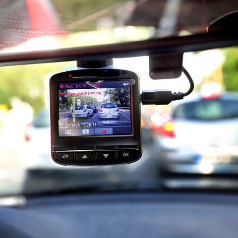 Dashcam im Auto