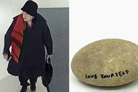 Yoko-Ono-Kunstwerk: Frau lässt 17.000 Dollar teuren Stein mitgehen - Twitter feiert die Diebin