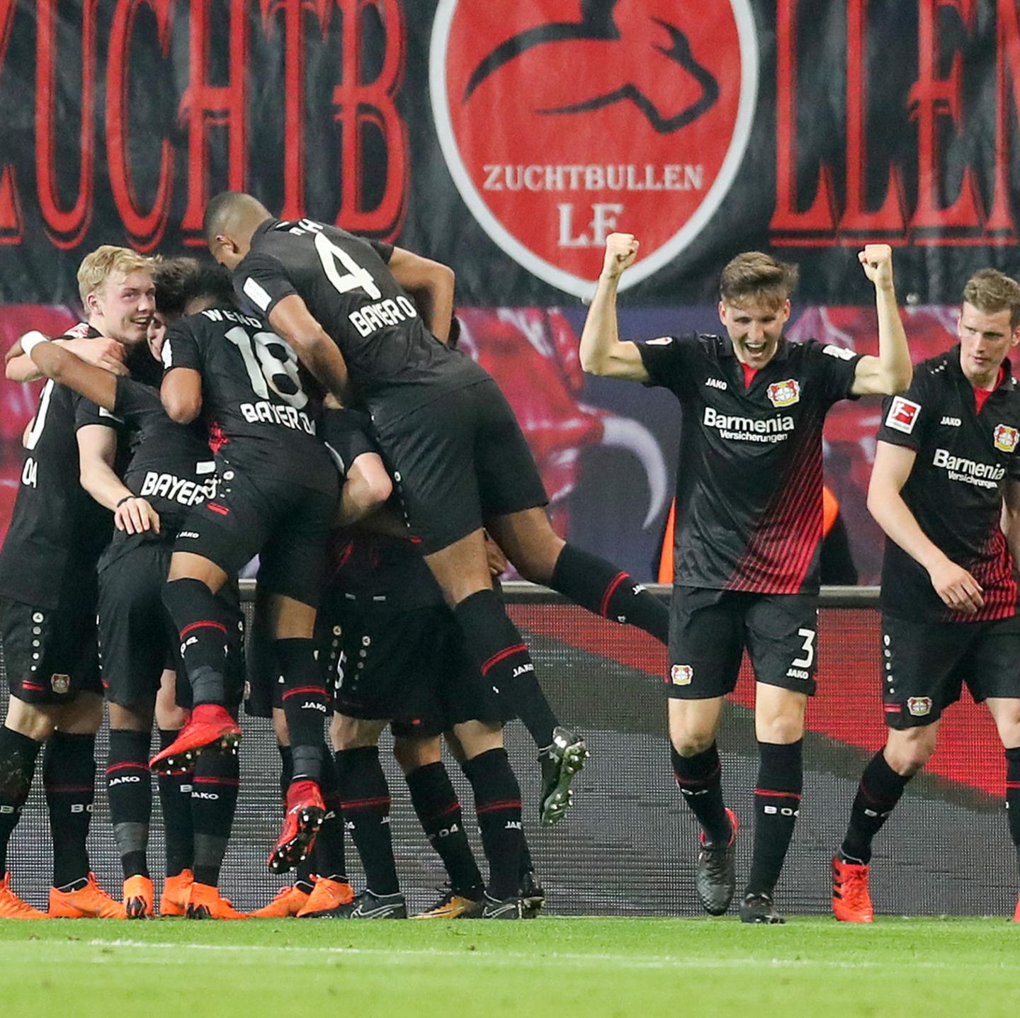 Bayer Leverkusen führt RB Leipzig im eigenen Stadion vor | STERN.de