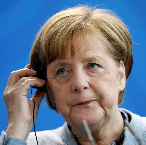 Bundeskanzlerin Angela Merkel muss auf der Koalitionsklausur die Regierungsmannschaft auf Kurs bringen