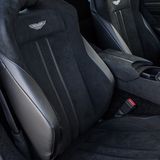 Die Sitze bieten einen guten Seitenhalt