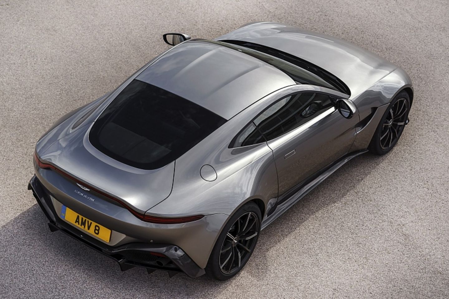 Der Aston Martin Vantage ist 314 km/h schnell
