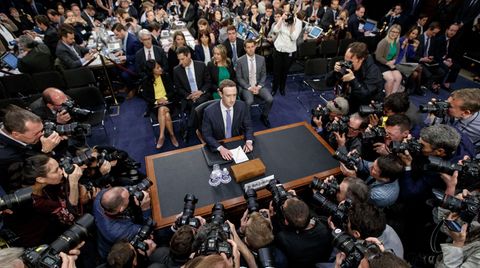 Mark Zuckerberg von Facebook vor dem US-Senat