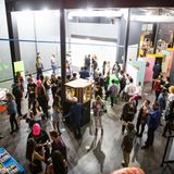 Die Sicht über die Innenräume des Museums