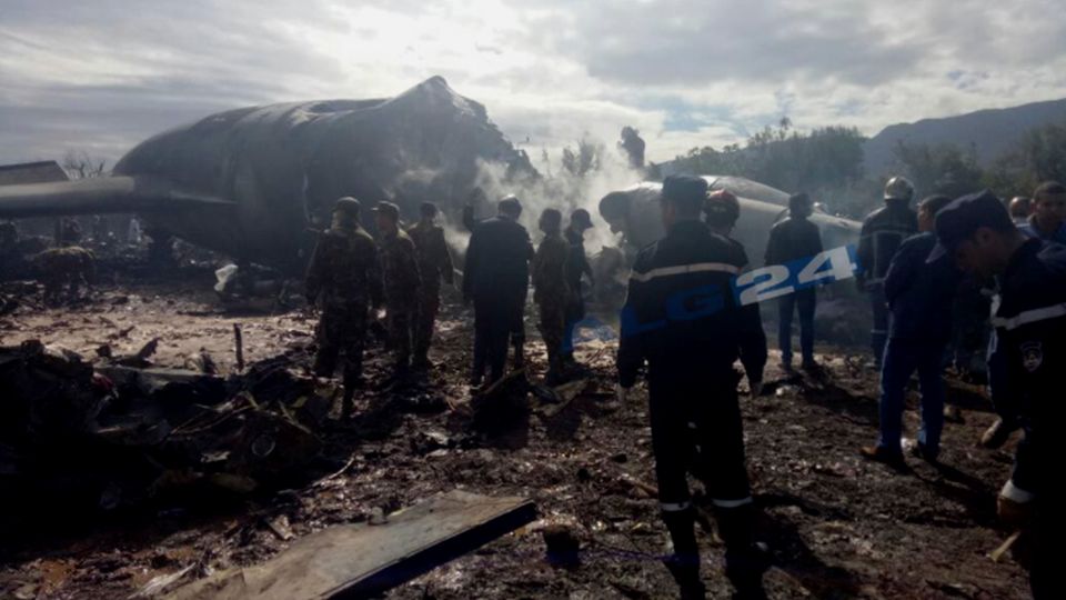 flugzeug absturz algerien