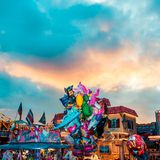 Ein Arbeitspensum von 13, 14 Stunden am Tag sind für Schausteller die Norm. Ganz schön anstrengend.