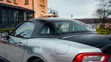 Das Hardtop wiegt 16 Kilogramm