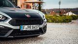 Der Skorpion prangt auf der Motorhaube