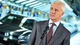 Volkswagen will rund 20 Milliarden in die Elektromobilität investieren (Bild VW-Chef Matthias Müller)