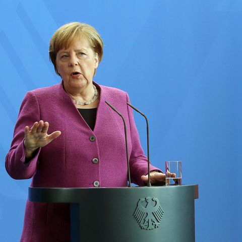 Bundeskanzlerin Angela Merkel mit abwehrender Haltung - kein Militäreinsatz in Syrien