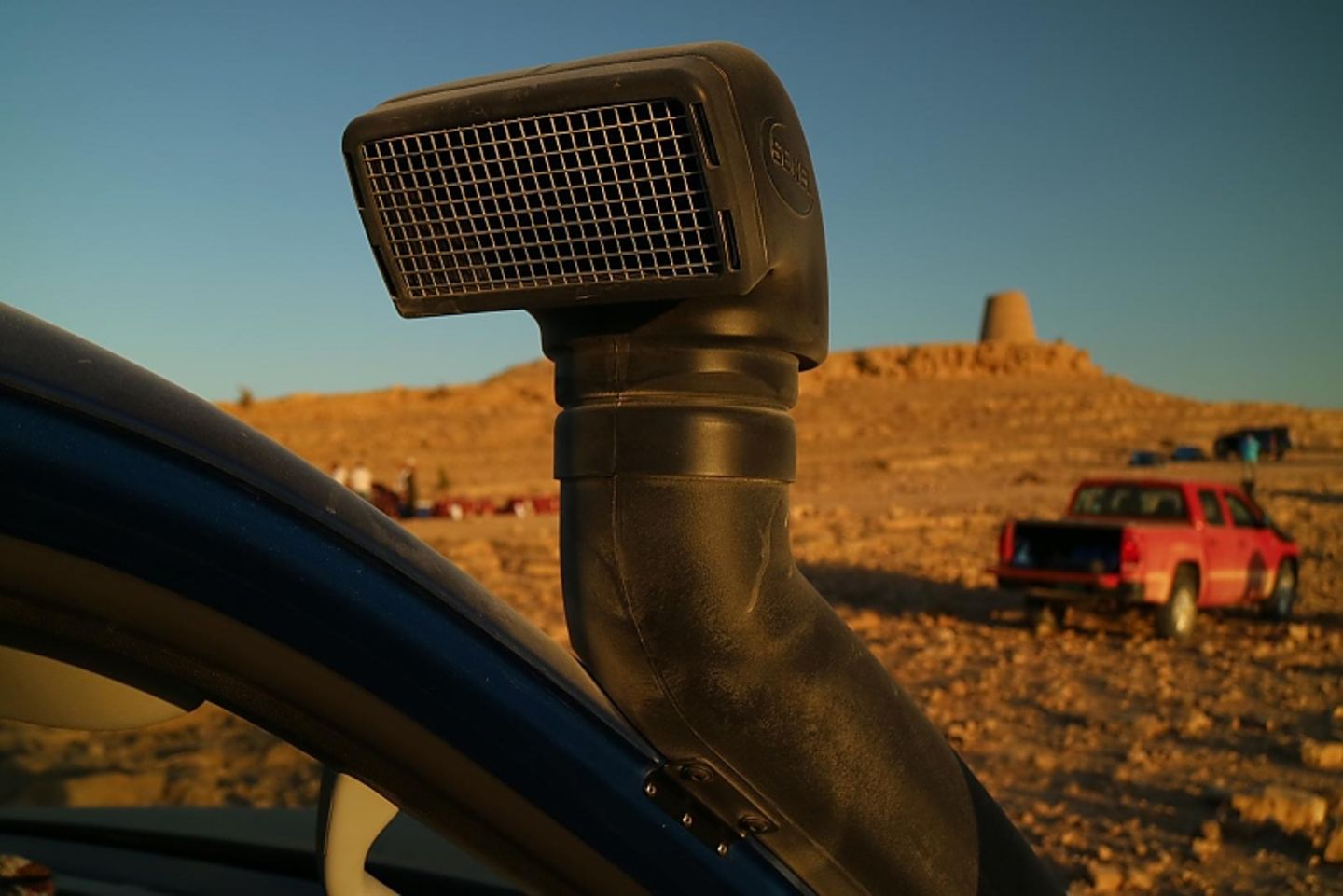 VW Amarok Adventure Tour 2018: Luftansaugung oberhalb des Staubfahnenlevels