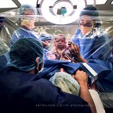 Frisch geborenes Kind kurz nach der Entbindung