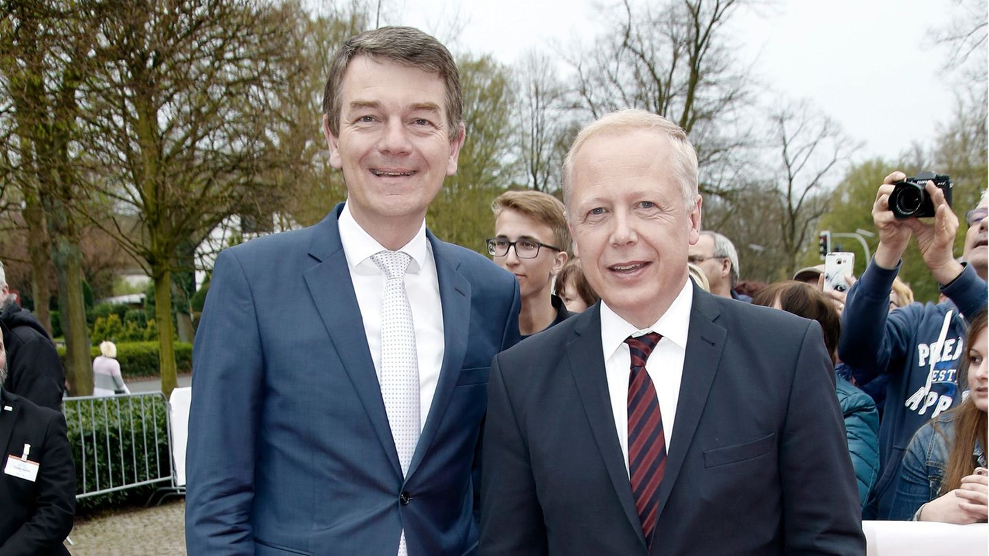 Wollen jetzt aufklären: WDR-Intendant Tom Buhrow (r.) und Programmdirektor Jörg Schönenborn